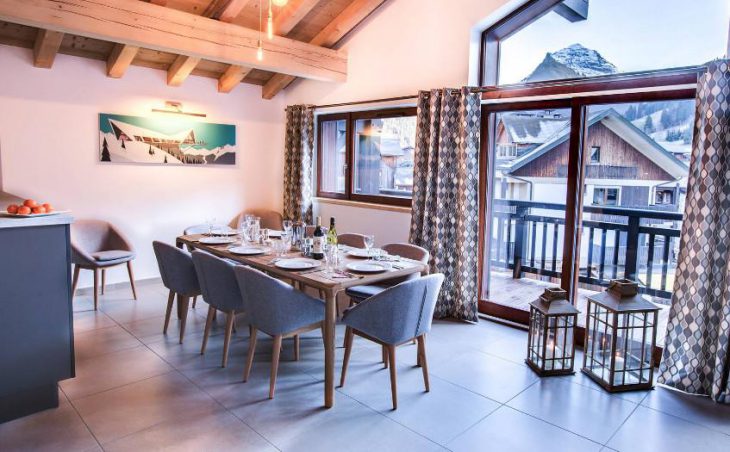 Chalet Chouette, Morzine, Balcony